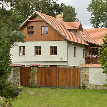 Jonášův Mlýn Venkovský dům
