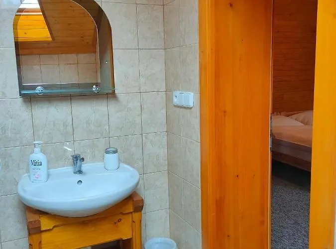 Jonasuv Mlyn Landhuis Zhor u Mlade Vozice