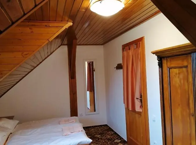 Landhuis Jonasuv Mlyn